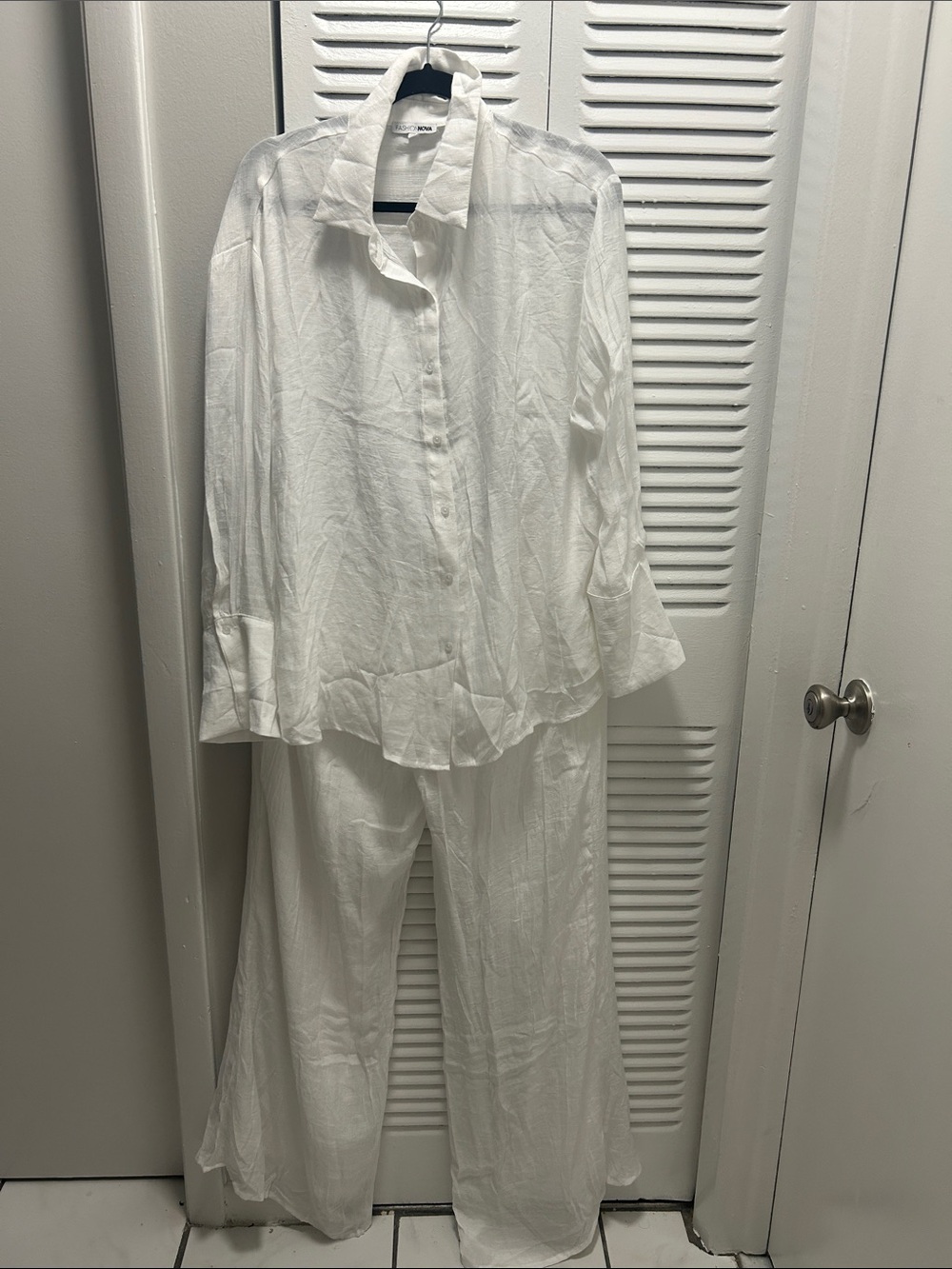 Fashion Nova White Lightweight Button-Down Pants Set